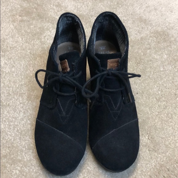 Toms suede lace up ankle boot - Picture 2 of 4